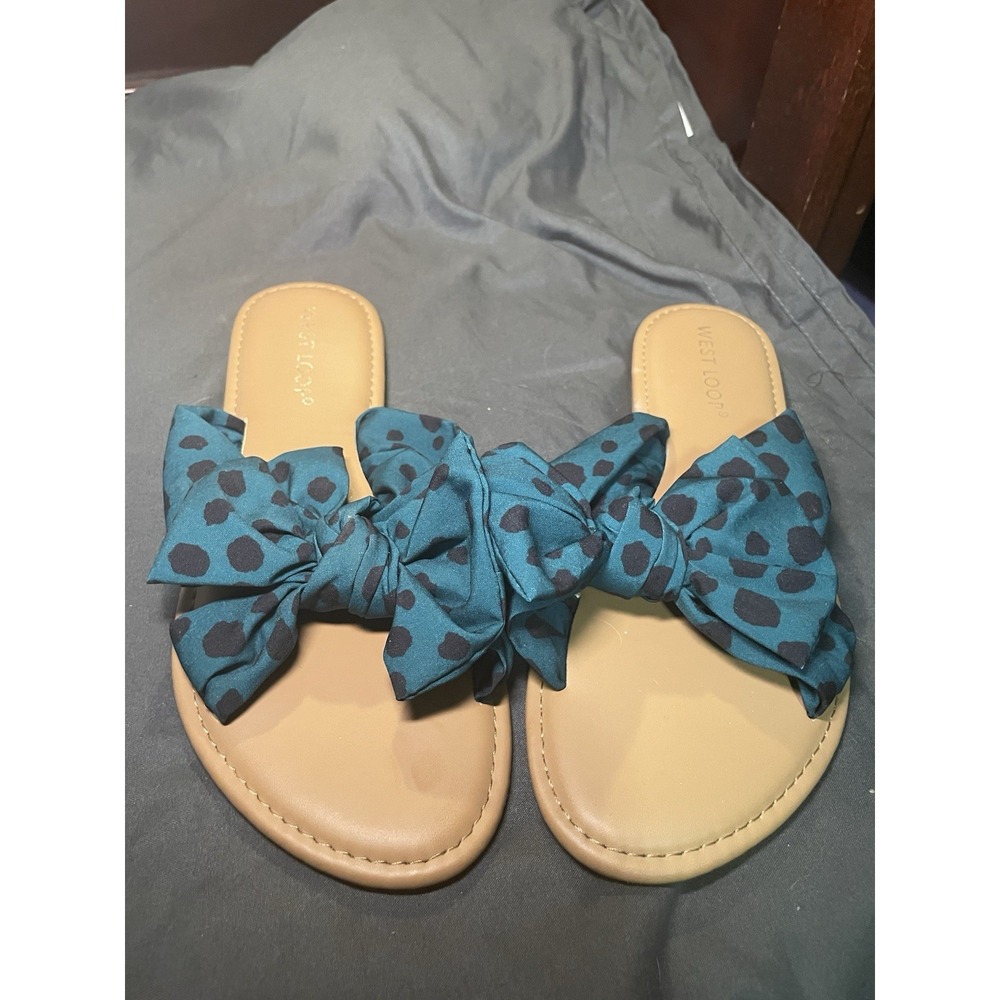 West Loop Women's Sandals Sz Medium 7/8 Fabric Bow Flats Polka Dots